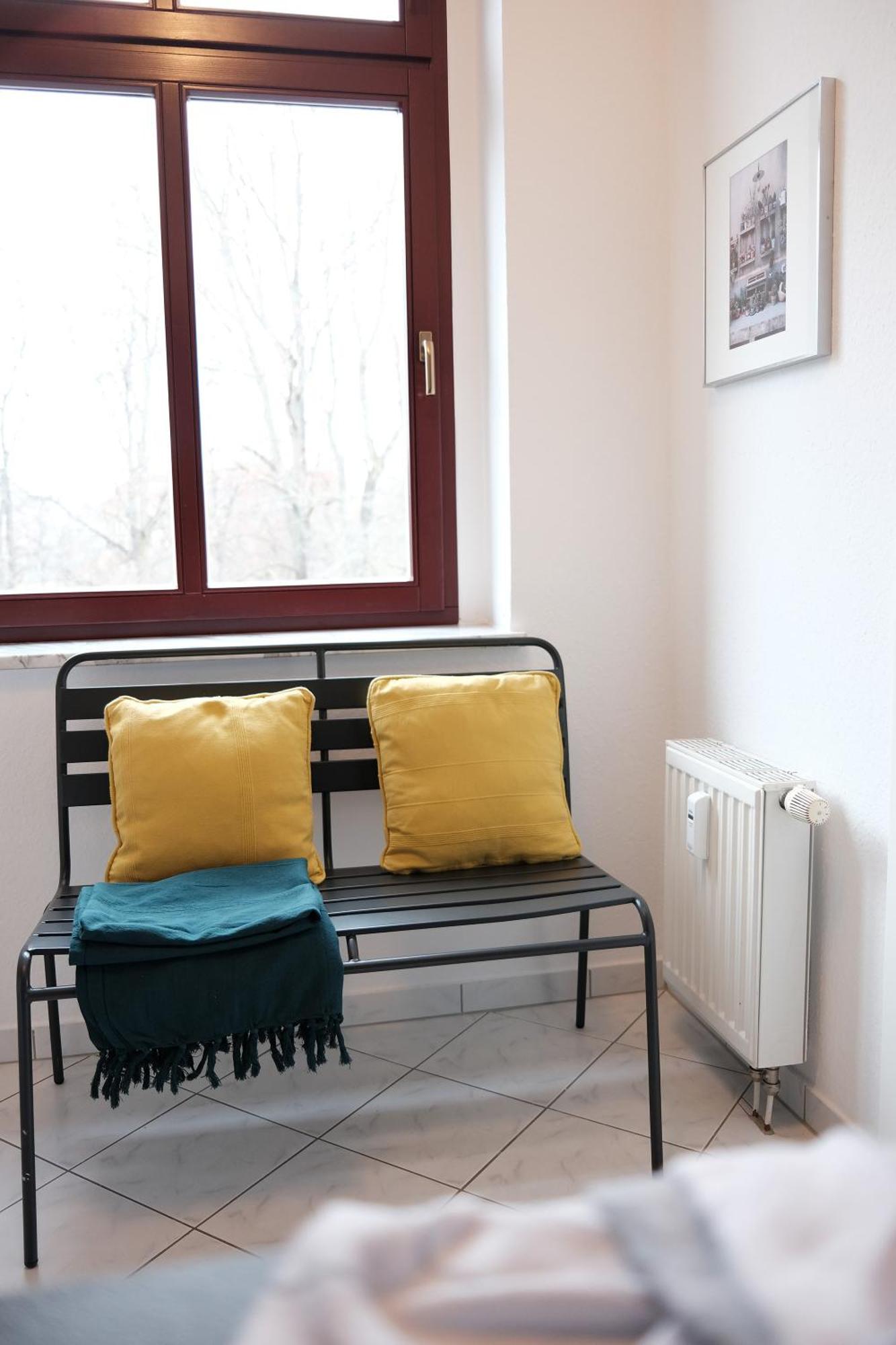 Schickes Apartment In Zwickau Direkt Am Roemerplatz Extérieur photo