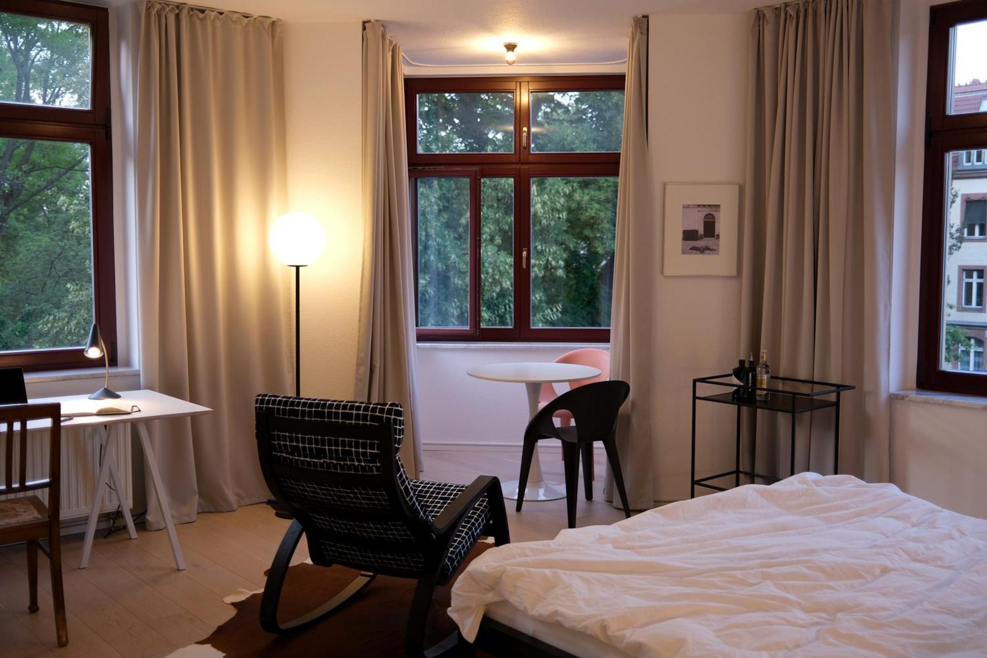 Schickes Apartment In Zwickau Direkt Am Roemerplatz Extérieur photo